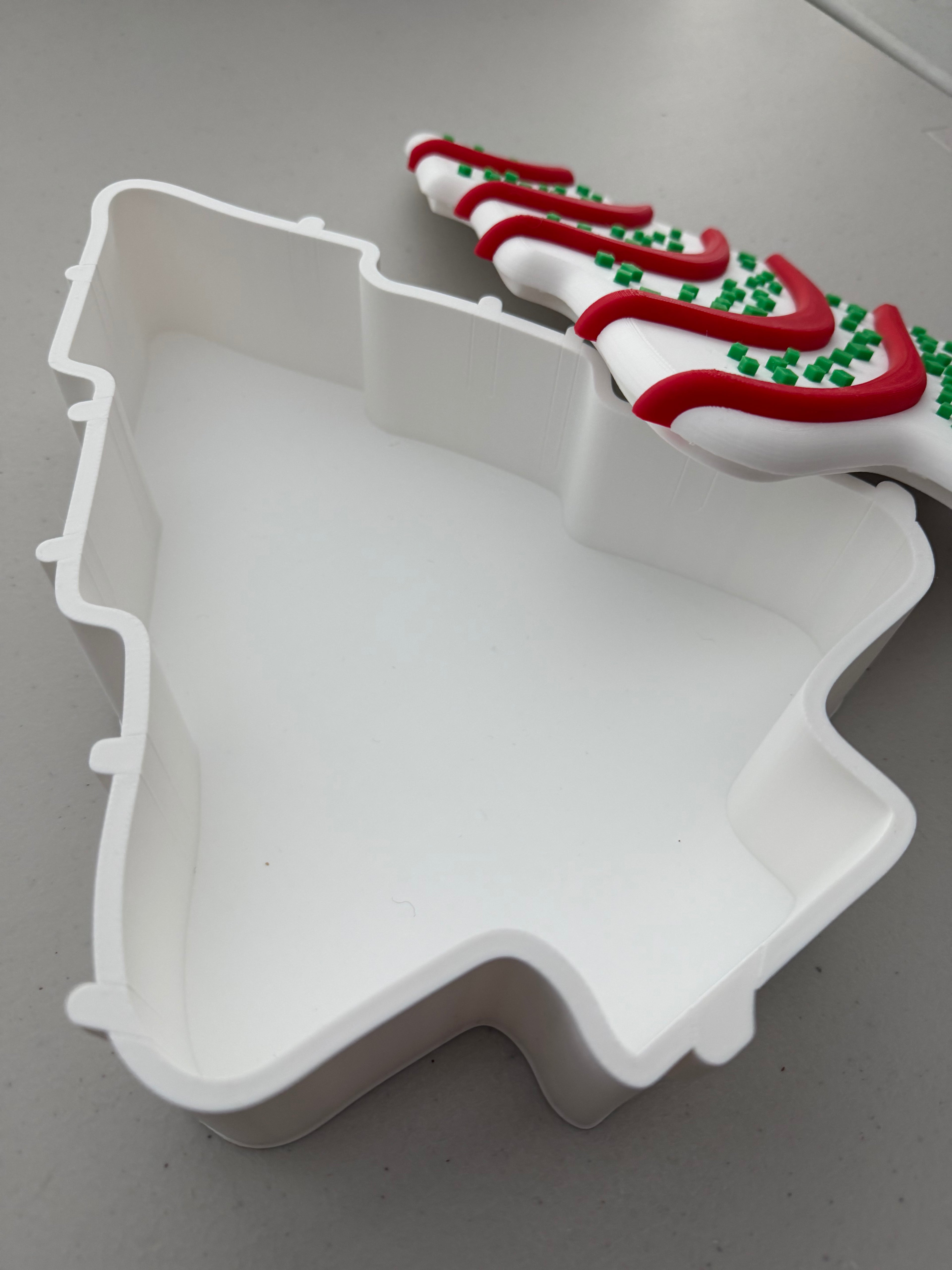Christmas Tree Cake Box - 3D Printed